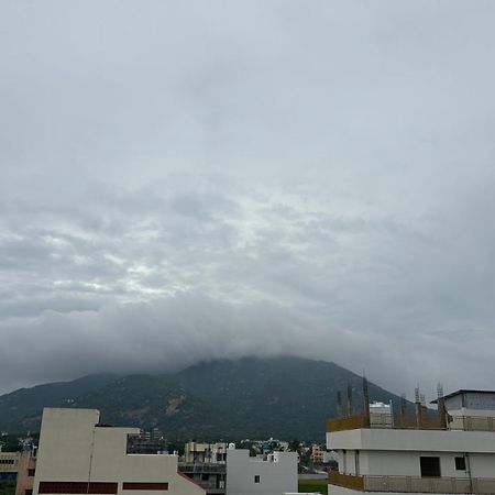 Jo'S Homestay Tiruvannāmalai المظهر الخارجي الصورة
